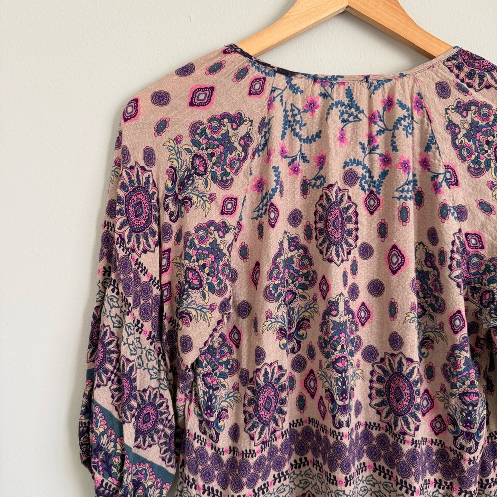 Verse Boho Billow Sleeve Printed Top - Picture 8 of 10